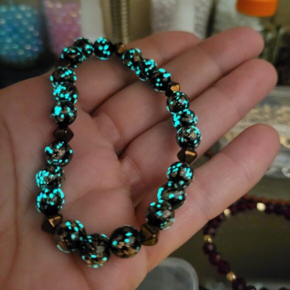 NWT Mens Black Copper Glow In The Dark Firefly Glass Bronze Luster Lucerna Beads - Picture 8 of 9